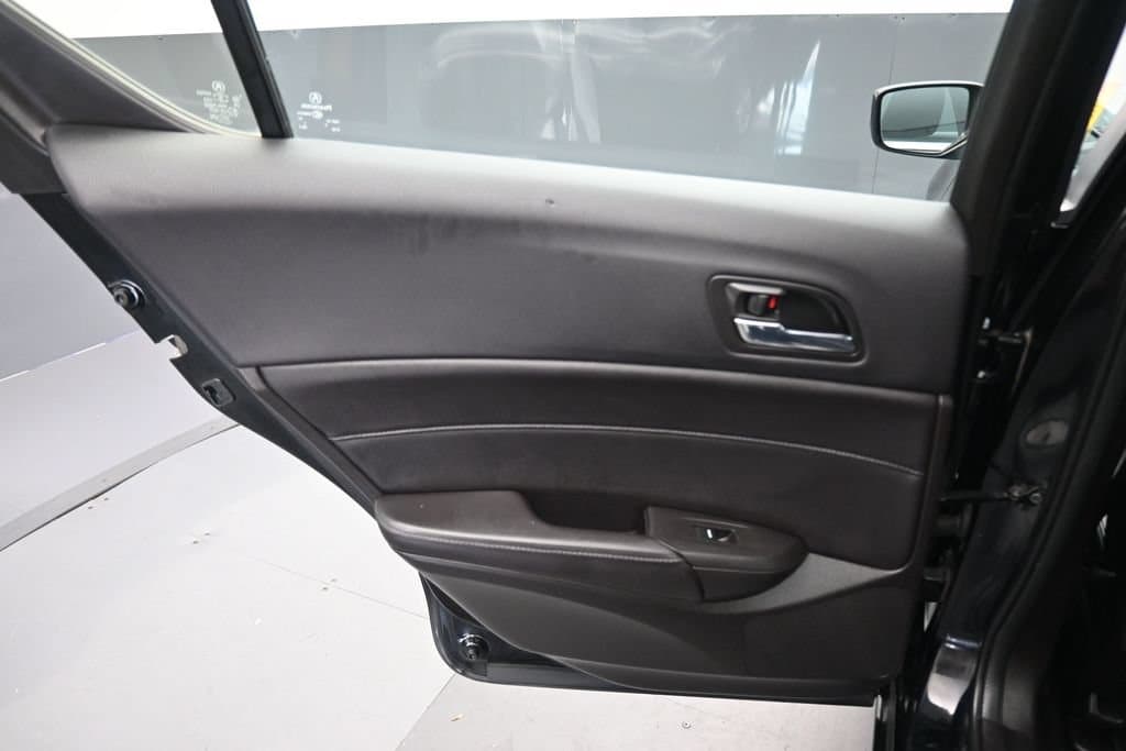 2018 Acura ILX Base, photo 30 of 57