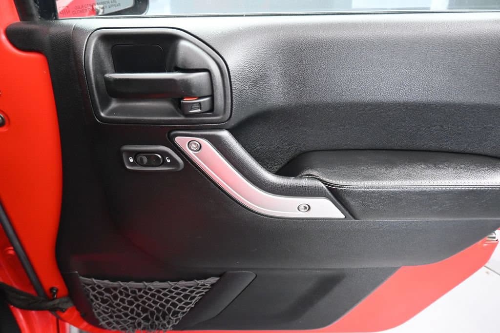 2016 Jeep Wrangler Unlimited Rubicon, photo 34 of 54