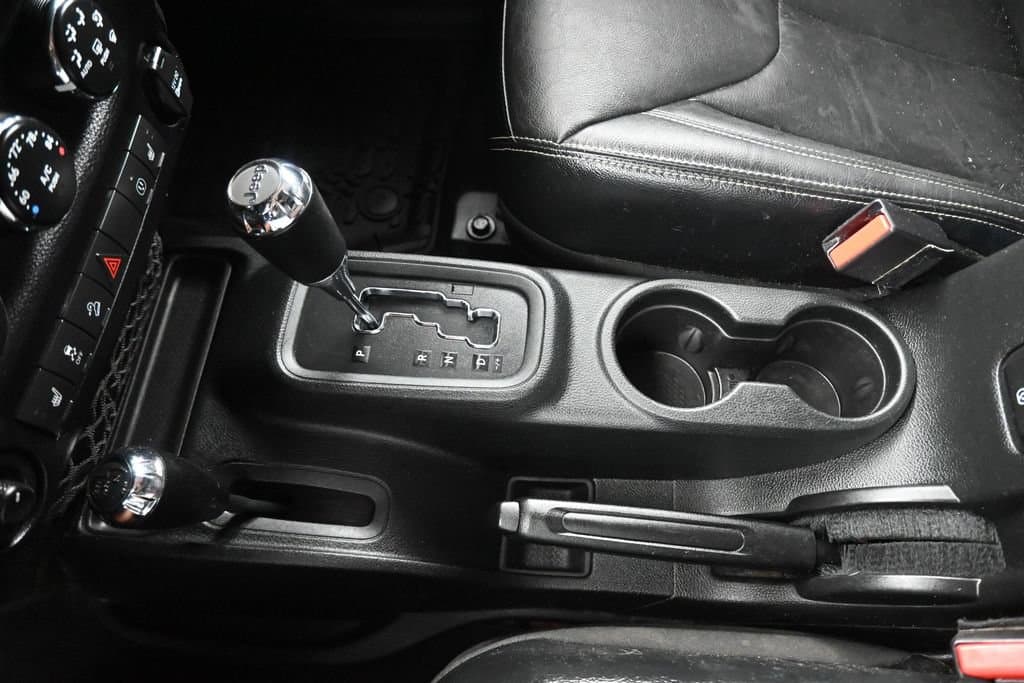 2016 Jeep Wrangler Unlimited Rubicon, photo 21 of 54