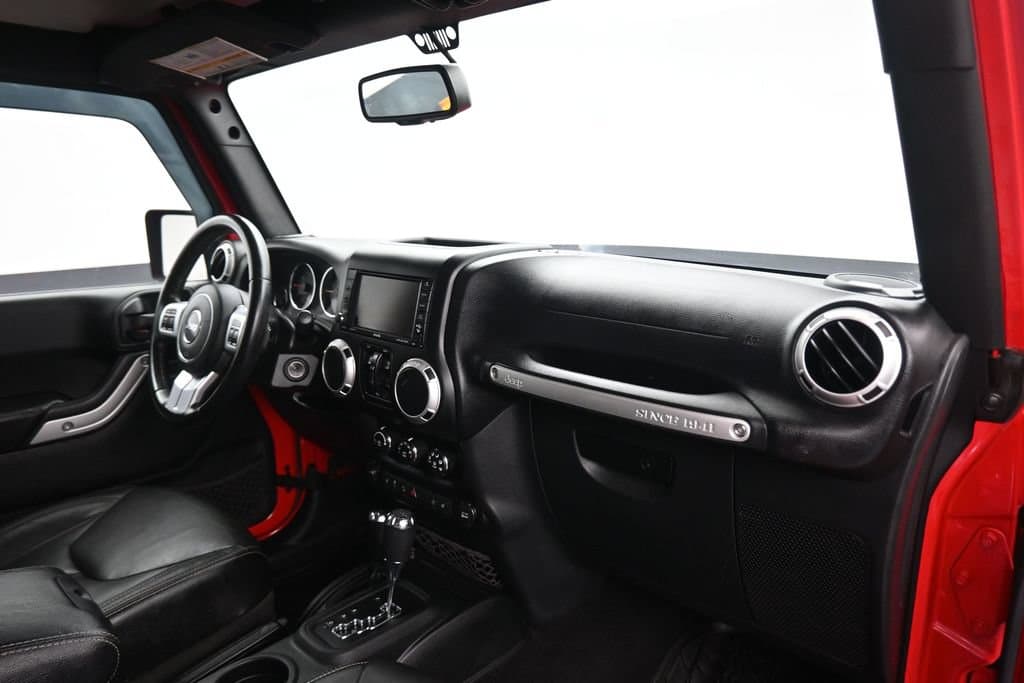 2016 Jeep Wrangler Unlimited Rubicon, photo 36 of 54
