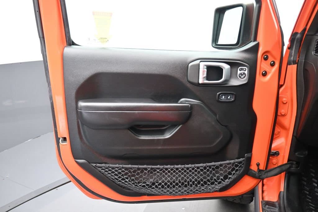 2020 Jeep Wrangler Unlimited Rubicon, photo 9 of 60