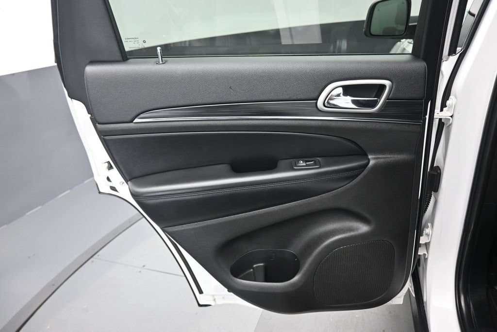 2020 Jeep Grand Cherokee Limited, photo 29 of 61