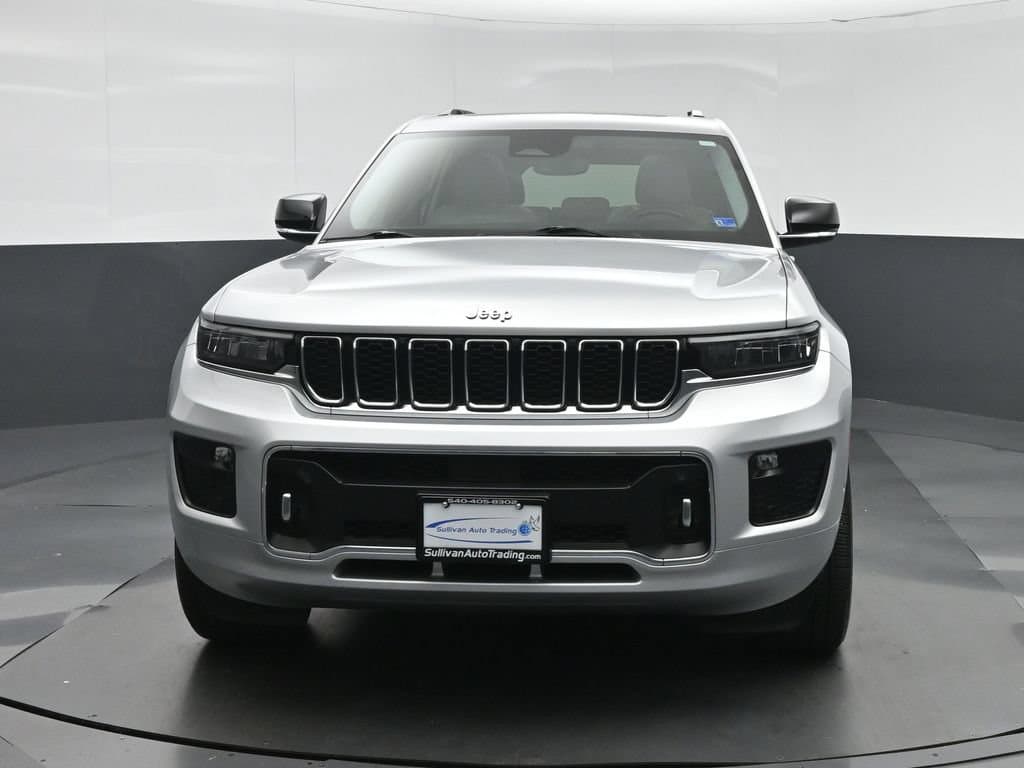 2021 Jeep Grand Cherokee L Overland, photo 2 of 79