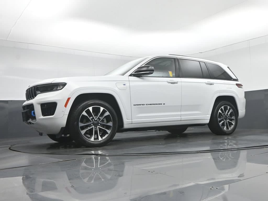 2023 Jeep Grand Cherokee Overland 4xe, photo 65 of 71