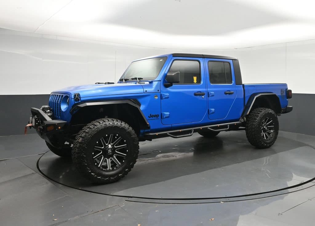 2021 Jeep Gladiator Sport, photo 3 of 61