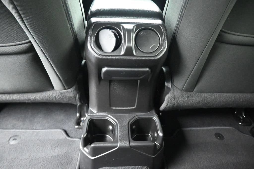 2021 Jeep Gladiator Sport, photo 29 of 61