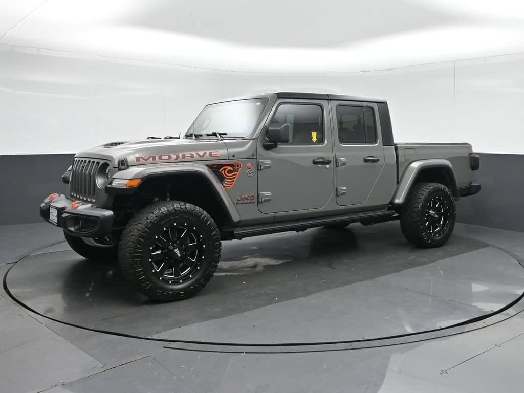 2022 Jeep Gladiator Mojave, photo 3 of 69