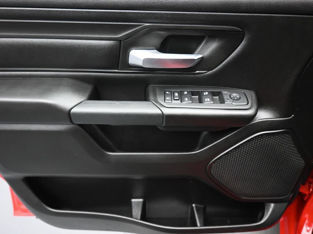 2025 RAM 1500 Tradesman, photo 10 of 64