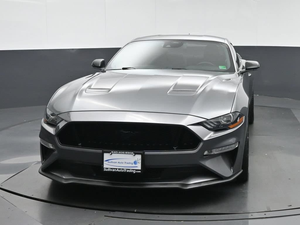 2021 Ford Mustang GT Premium, photo 2 of 55