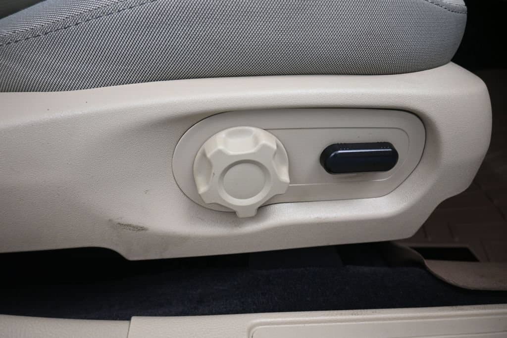 2018 Ford Taurus SEL, photo 39 of 55