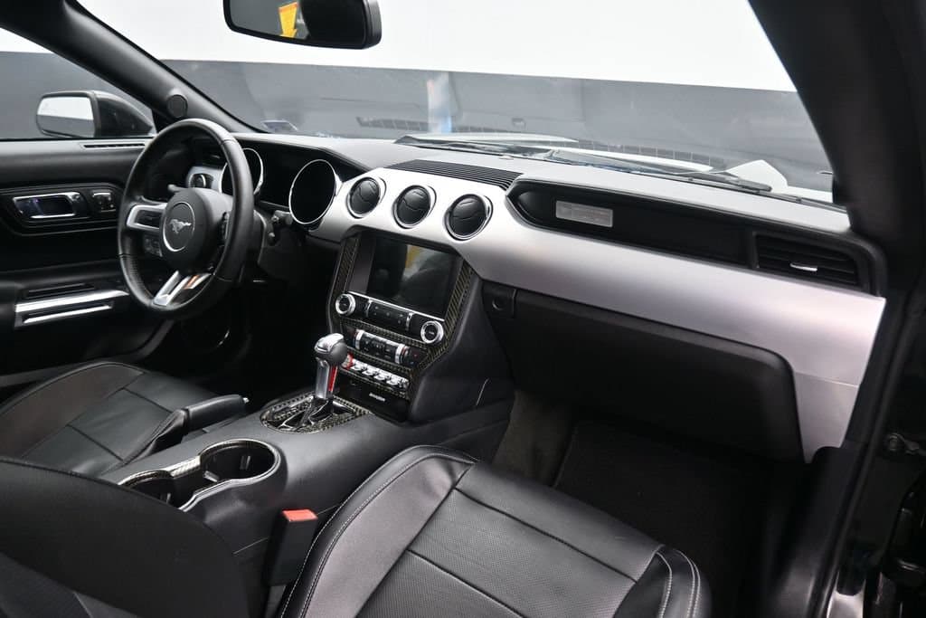 2017 Ford Mustang GT Premium, photo 40 of 55