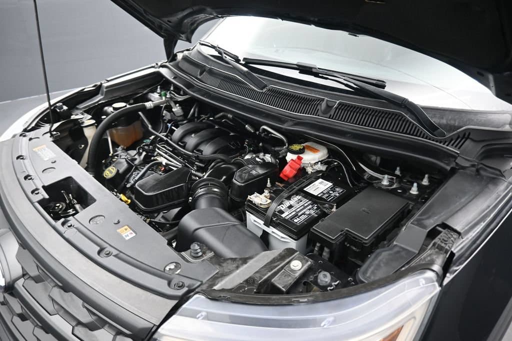 2018 Ford Explorer XLT, photo 59 of 69