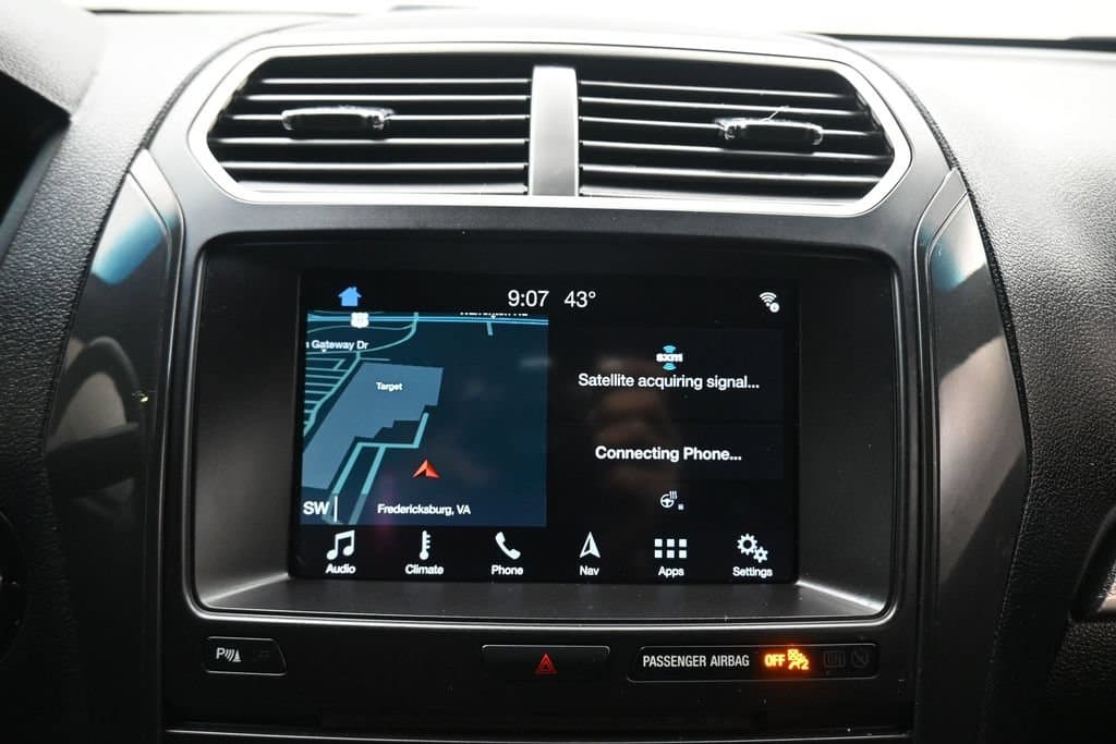 2018 Ford Explorer XLT, photo 16 of 69