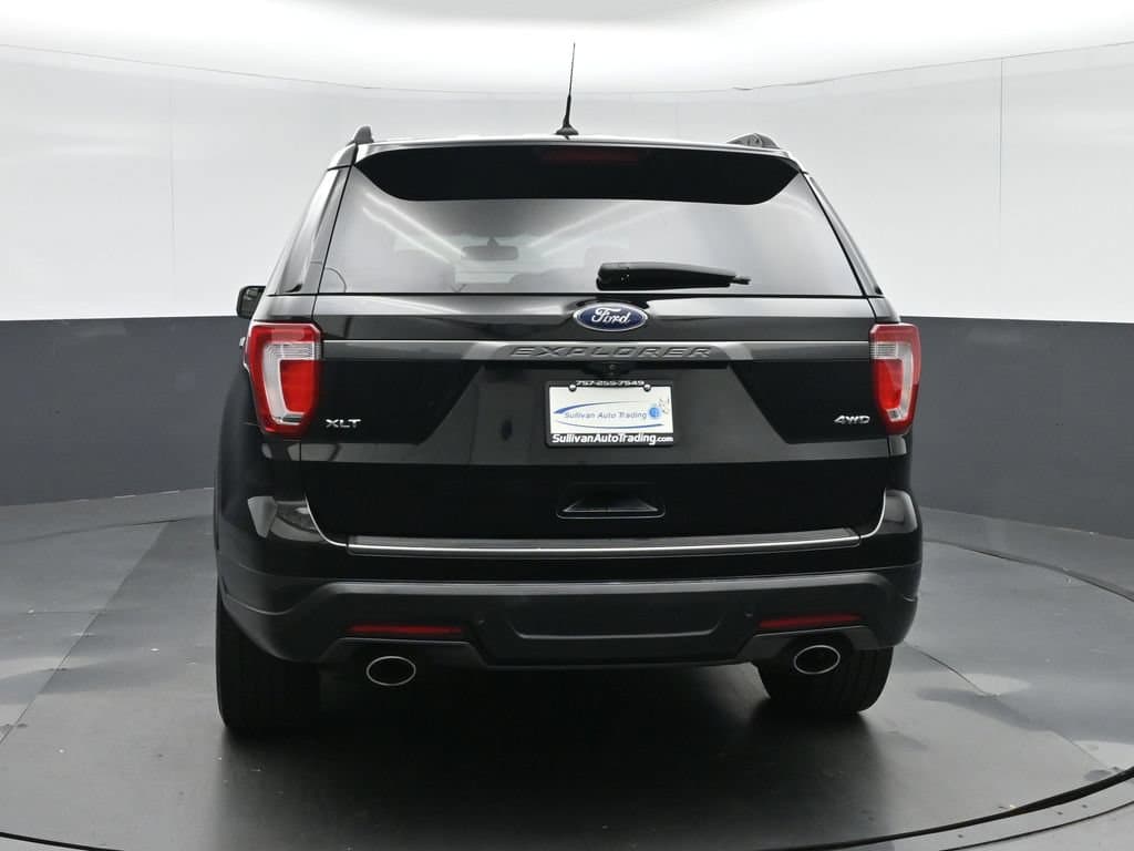 2018 Ford Explorer XLT, photo 7 of 69
