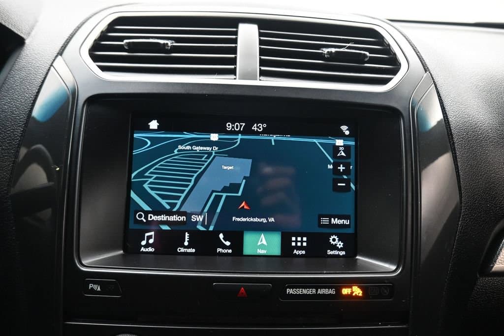 2018 Ford Explorer XLT, photo 18 of 69