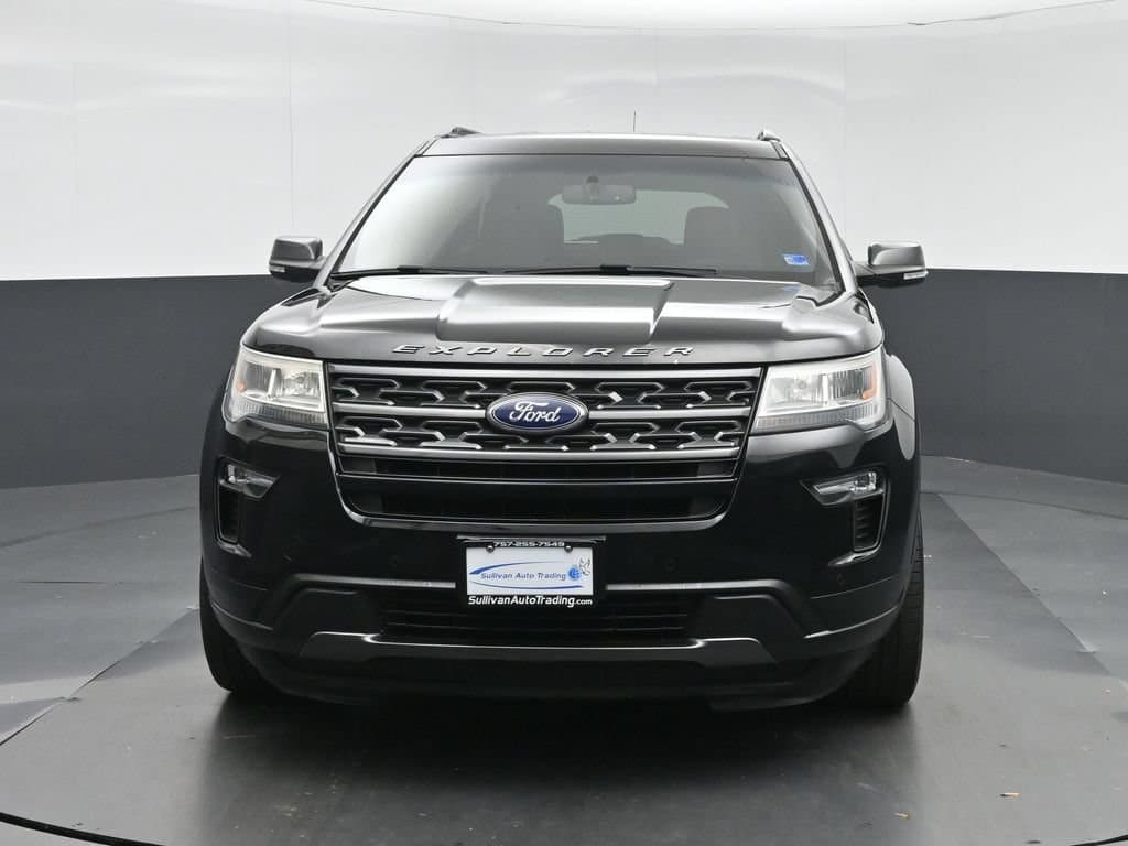 2018 Ford Explorer XLT, photo 3 of 69