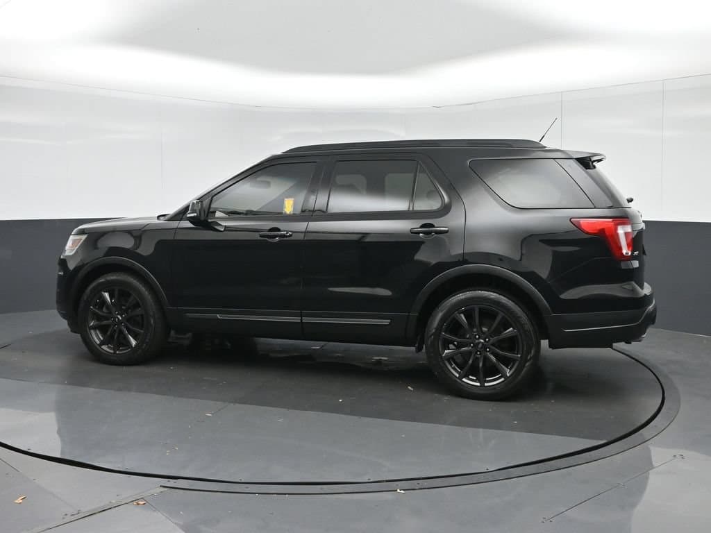 2018 Ford Explorer XLT, photo 5 of 69