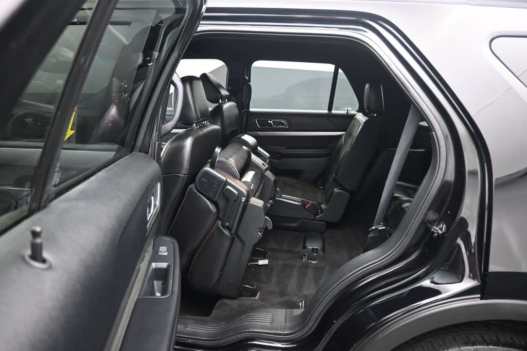 2018 Ford Explorer XLT, photo 36 of 69