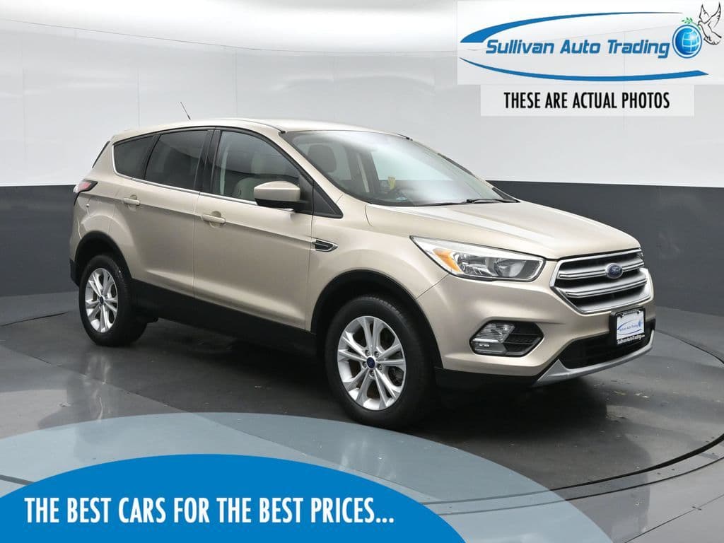 2017 Ford Escape SE, photo 1 of 59