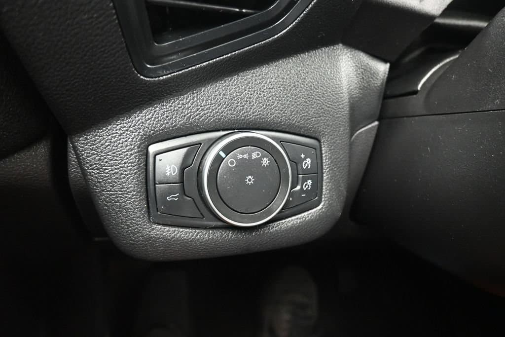 2019 Ford Escape SEL, photo 26 of 62