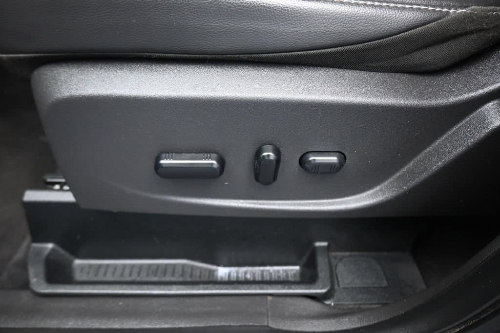 2019 Ford Escape SEL, photo 12 of 62