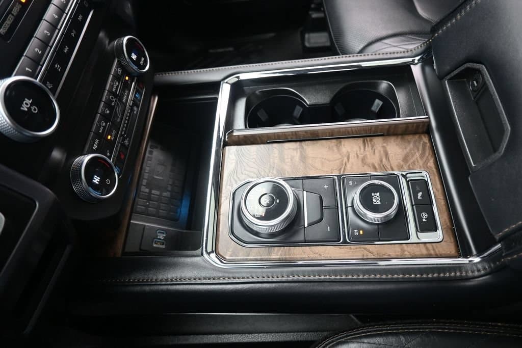 2021 Ford Expedition Max Platinum, photo 28 of 82