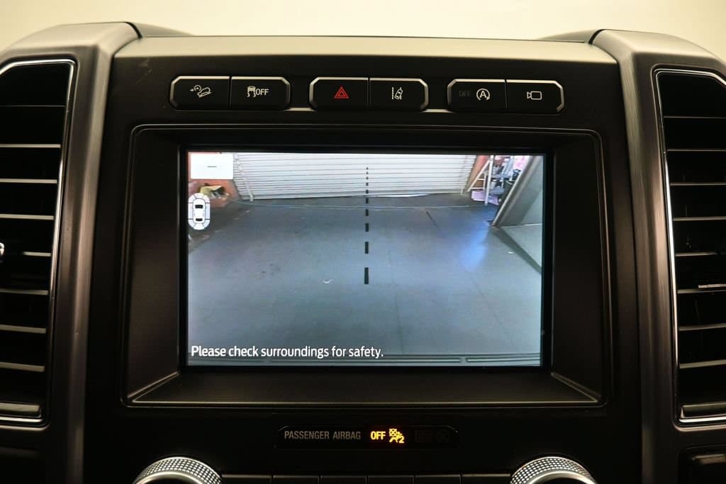 2021 Ford Expedition Max Platinum, photo 21 of 82