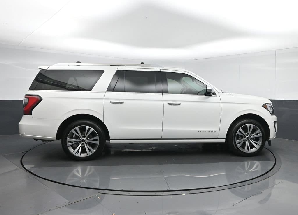 2021 Ford Expedition Max Platinum, photo 8 of 82