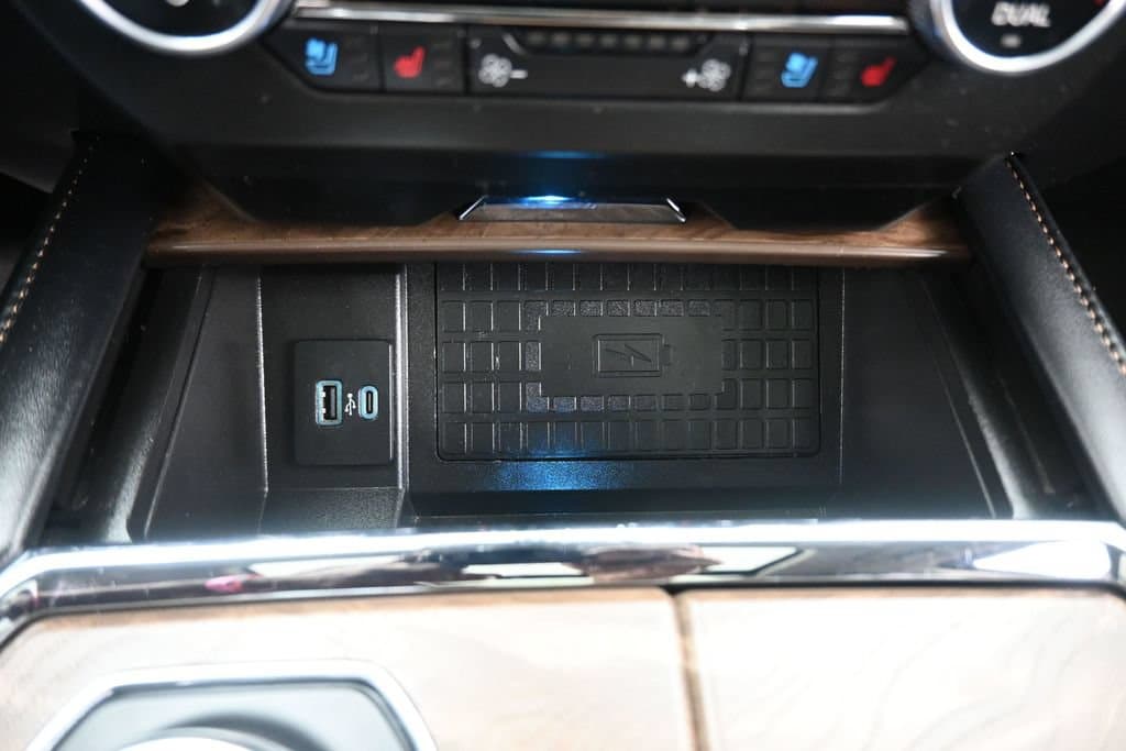 2021 Ford Expedition Max Platinum, photo 27 of 82