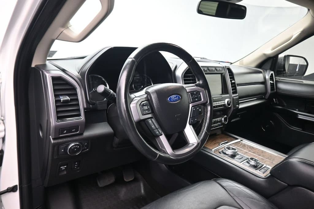 2021 Ford Expedition Max Platinum, photo 14 of 82