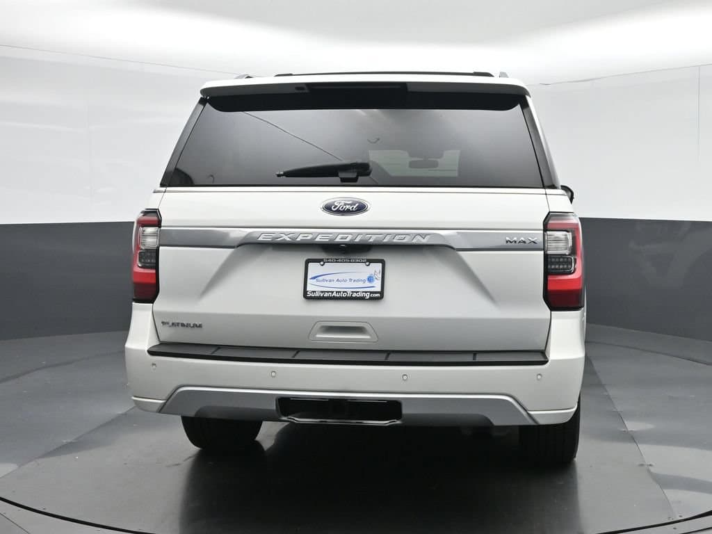 2021 Ford Expedition Max Platinum, photo 6 of 82
