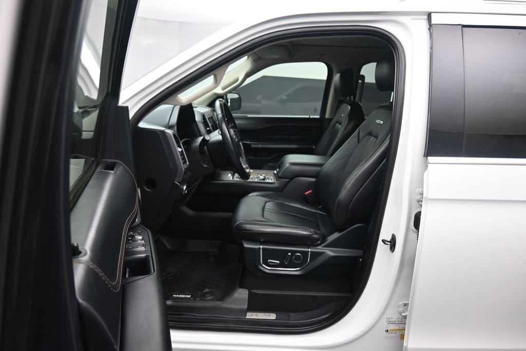 2021 Ford Expedition Max Platinum, photo 12 of 82