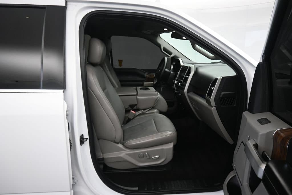 2018 Ford F-150 Lariat, photo 45 of 62