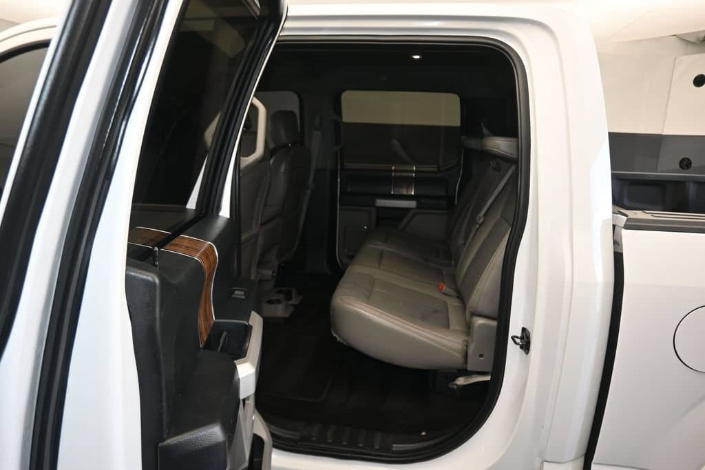 2018 Ford F-150 Lariat, photo 34 of 62