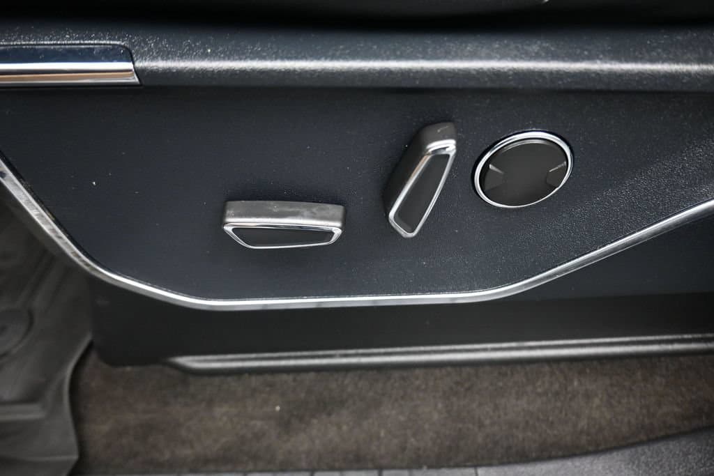2021 Ford F-150 Lariat, photo 13 of 75