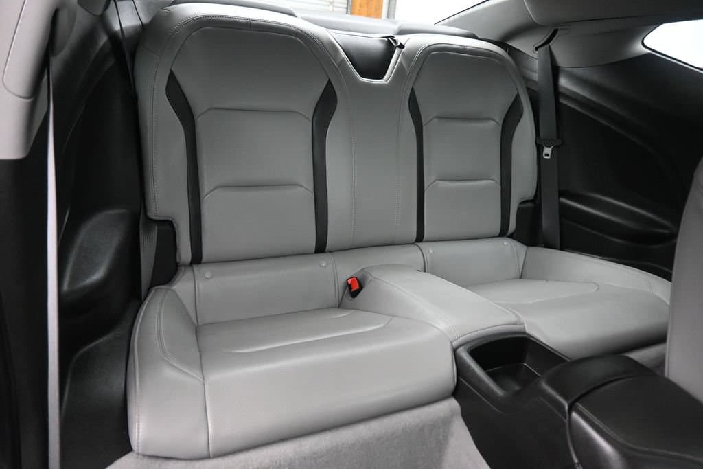 2019 Chevrolet Camaro 3LT, photo 38 of 55