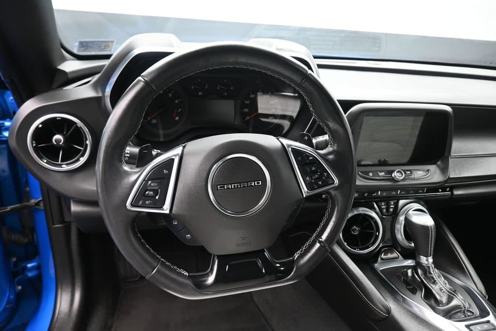 2024 Chevrolet Camaro 2LT, photo 16 of 54