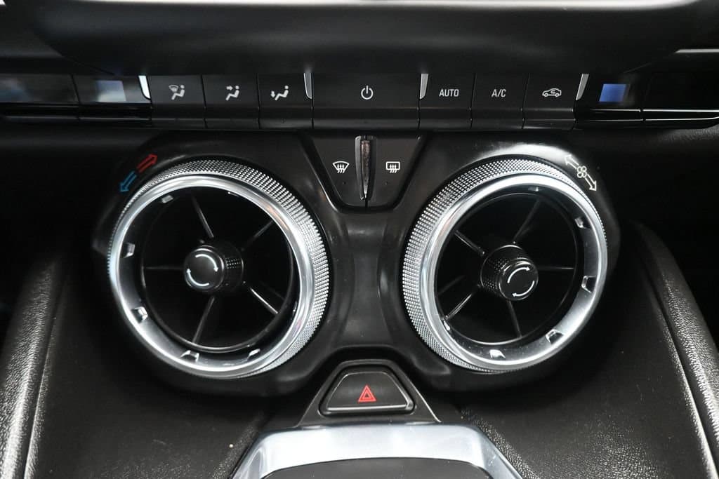 2024 Chevrolet Camaro LT1, photo 19 of 53