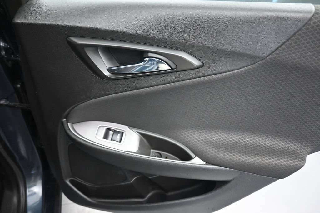 2020 Chevrolet Malibu LS 1FL, photo 32 of 55