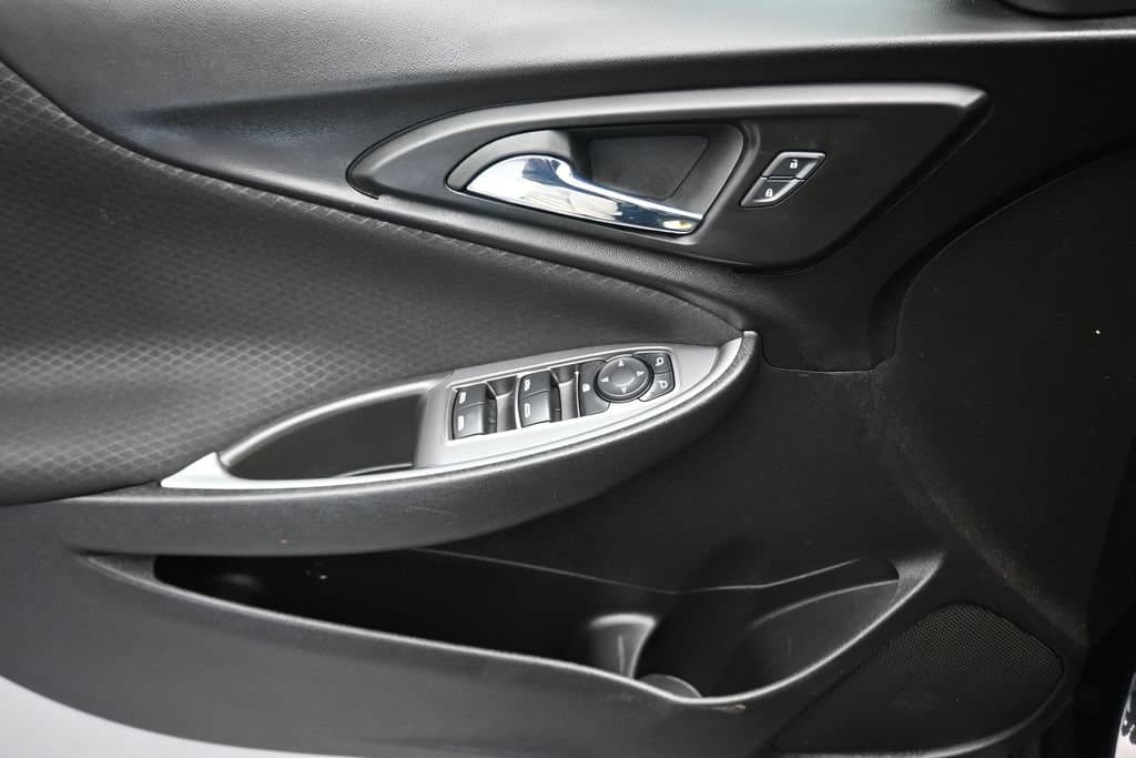 2023 Chevrolet Malibu LT 1LT, photo 10 of 56