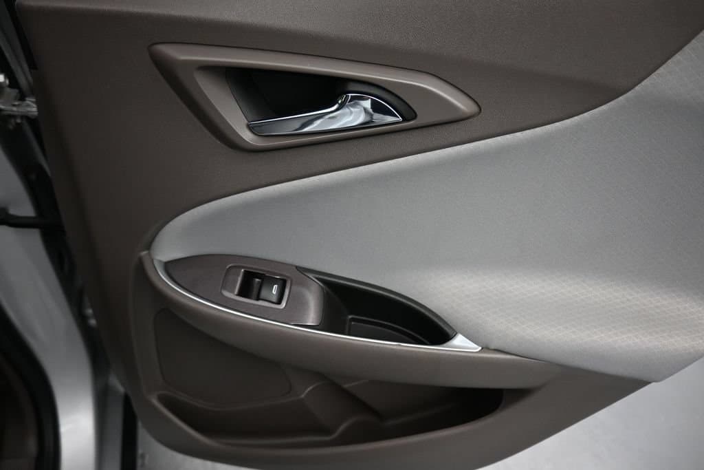 2022 Chevrolet Malibu LT, photo 33 of 57