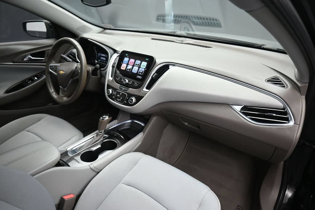 2017 Chevrolet Malibu LT 1LT, photo 40 of 57