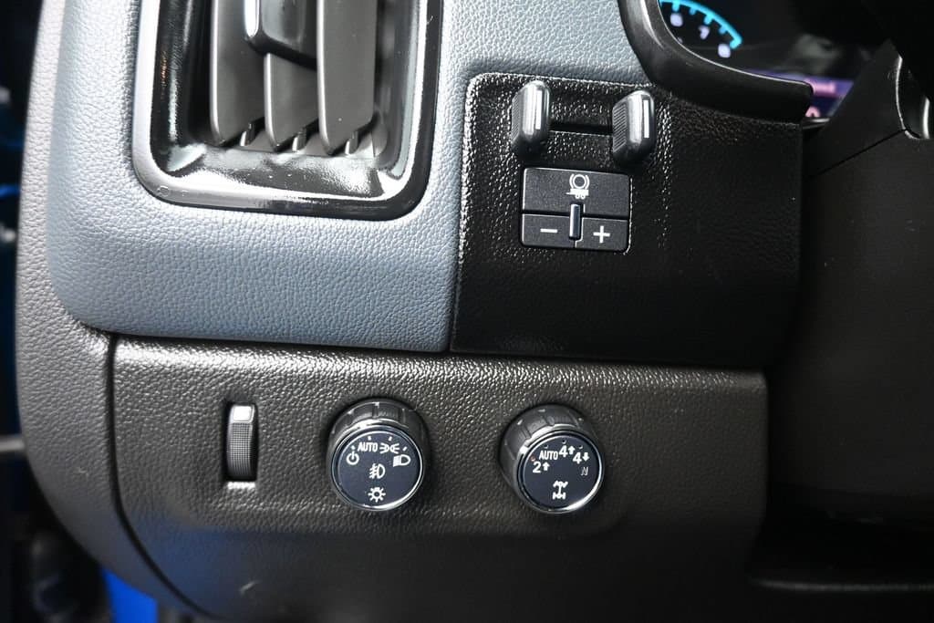 2022 Chevrolet Colorado Z71, photo 24 of 59