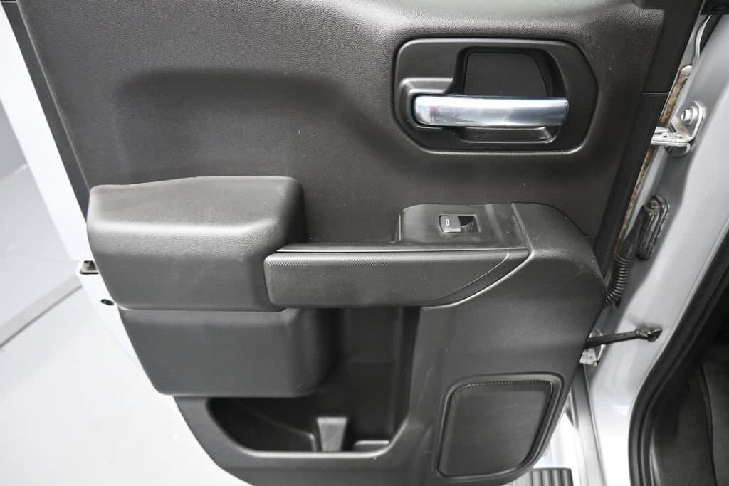 2020 Chevrolet Silverado 1500 LT, photo 28 of 57