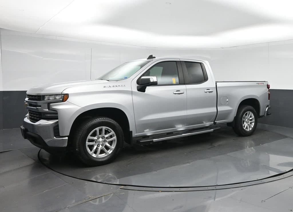 2020 Chevrolet Silverado 1500 LT, photo 3 of 57