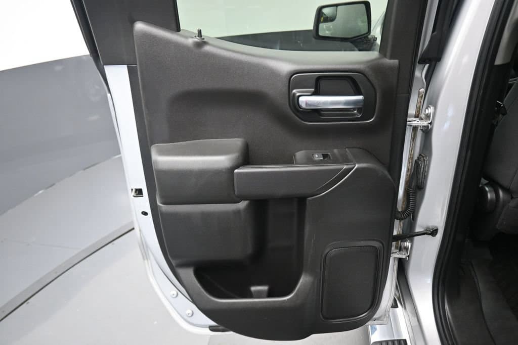 2020 Chevrolet Silverado 1500 LT, photo 27 of 57