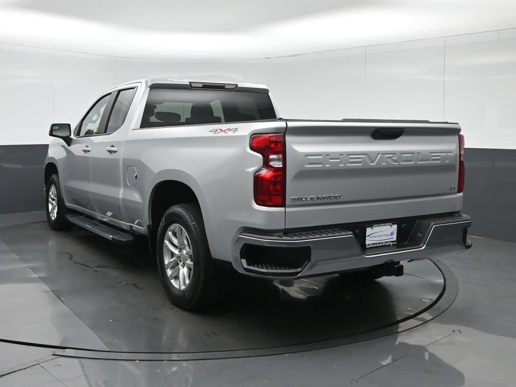 2020 Chevrolet Silverado 1500 LT, photo 5 of 57