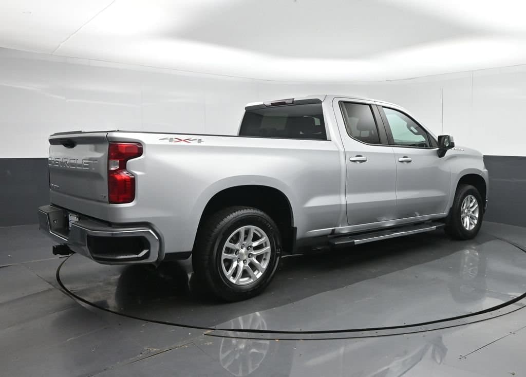 2020 Chevrolet Silverado 1500 LT, photo 7 of 57