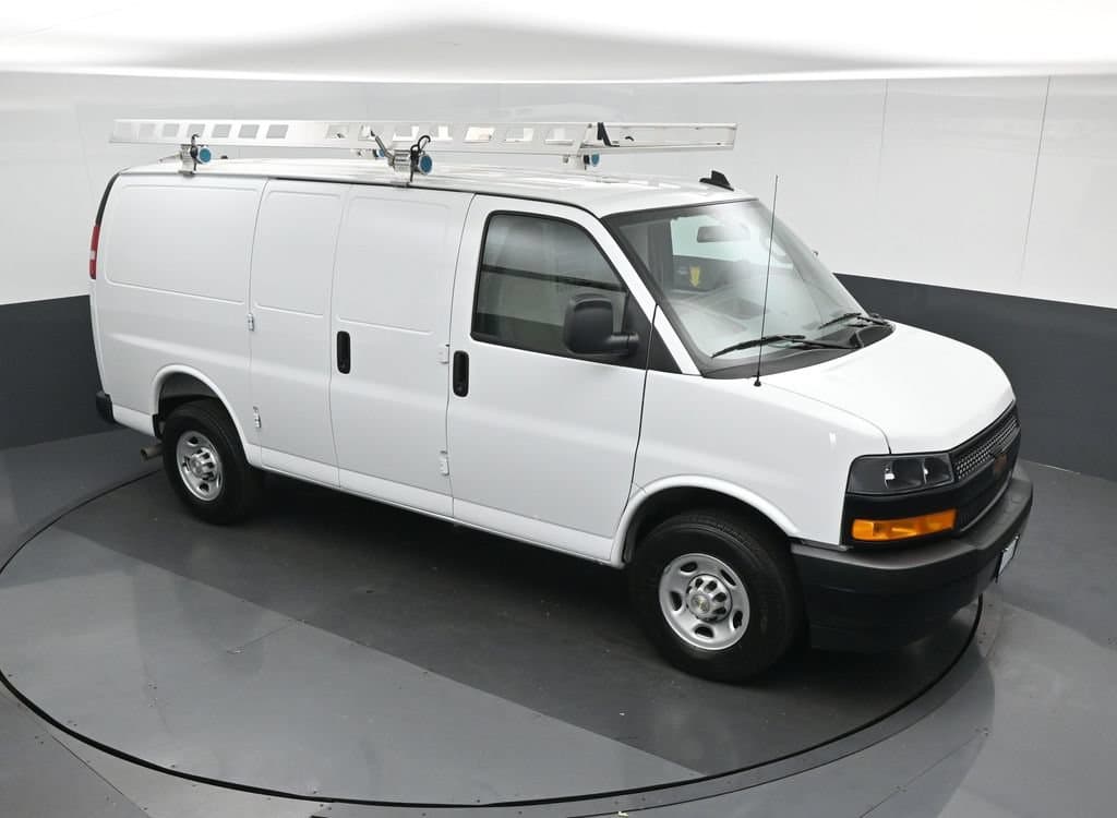 2025 Chevrolet Express 2500 Work Van Cargo, photo 52 of 55