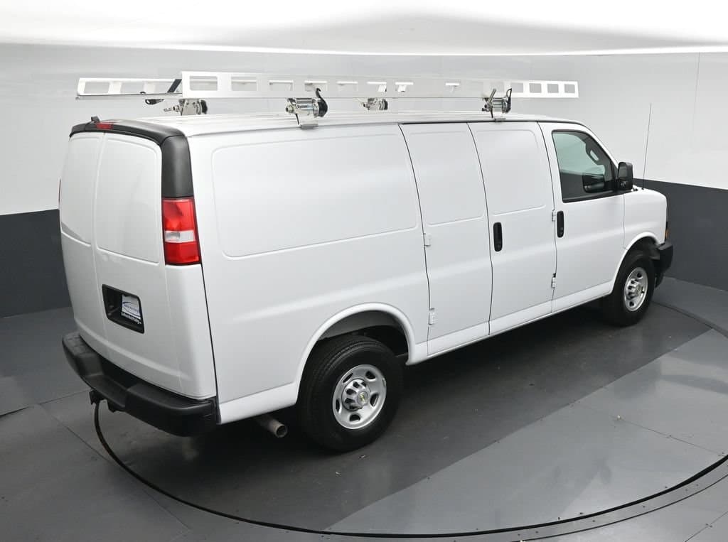 2025 Chevrolet Express 2500 Work Van Cargo, photo 55 of 55